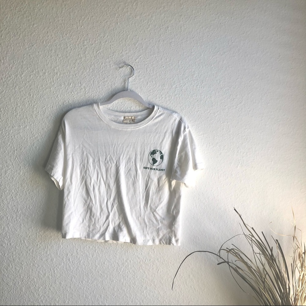 *SOLD*Roomy save the planet crop top size small